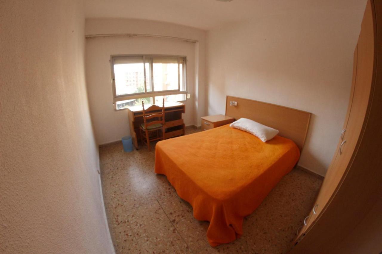 Bigger Flat For Holiday Near Beach Ideal For Familie With Climatisacion فالنسيا المظهر الخارجي الصورة